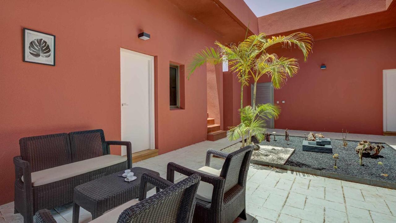 קוסטה דה אנטיגואה Villa Vulcano By Calima Villas מראה חיצוני תמונה